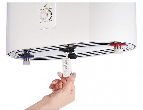 Водонагреватель Electrolux EWH  50 Centurio IQ 2.0