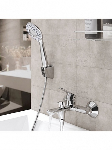 Смеситель д/ванны "Kanda" (KAN-1014) короткий излив TOKITO