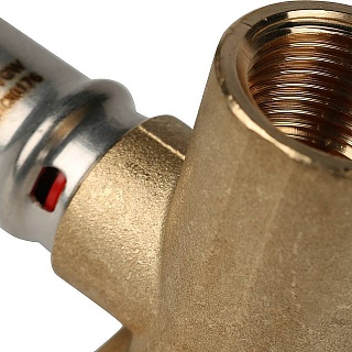 Угольник настенный с креплением удлин. 1/2"х16 SFP-0012-001216 STOUT 