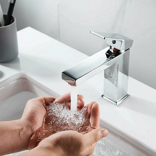 Смеситель д/раковины SHEVANIK хром S9601