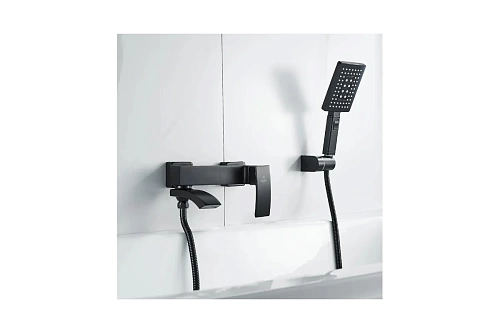 Смеситель д/ванны к/н  ROSE черный R1552H