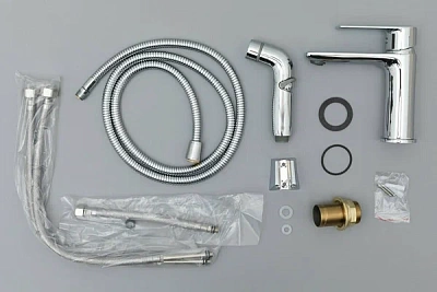 Смеситель д/раковины Haiba хром с гиг.лейкой HB12505