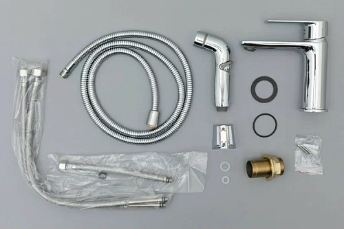 Смеситель д/раковины Haiba хром с гиг.лейкой HB12505