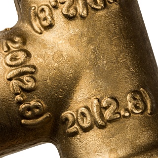 Тройник 20 (10/050) (SFA-0013-000020) STOUT