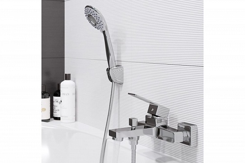 Смеситель д/ванны "Akari" (AKA-1014) короткий излив TOKITO