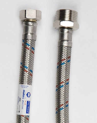 Подводка вода 1,8 г/ш MATEU