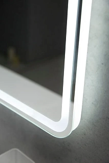 Зеркало 60 "BelBagno" c LED подсветкой (сенсор на зеркале) 600х600 SPC-MAR-600-600-LED-TCH