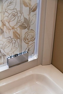 ДУШЕВАЯ ДВЕРЬ В ПРОЕМ CEZARES ROSA-BA-1 80-RO-Bi